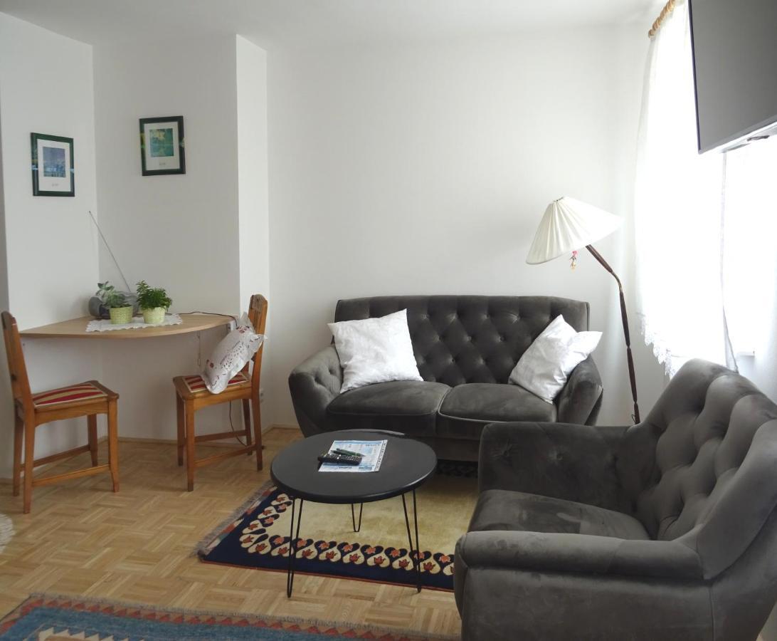 Homely Apartment In The Center With Garden View 그문덴 외부 사진